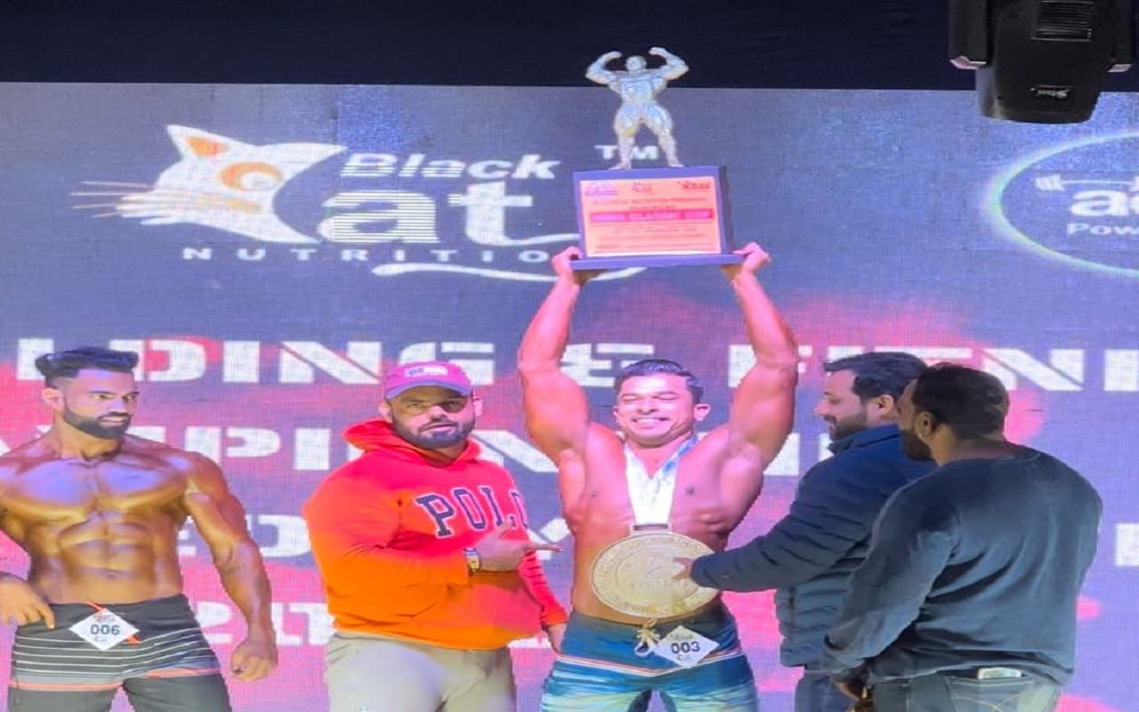 रांची के मैक्लुस्कीगंज के रवि गिरी ने फरीदाबाद में बॉडी बिल्डिंग एंड फिटनेस चैंपियन का जीता खिताब