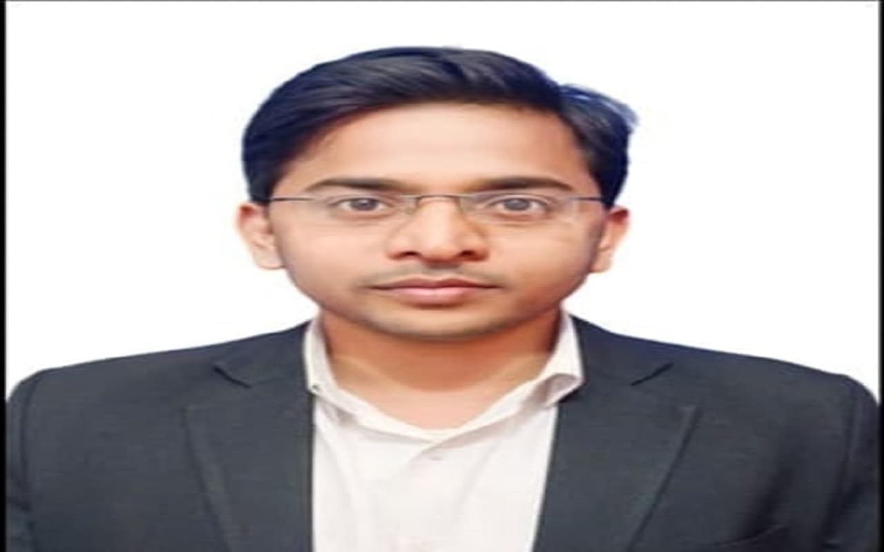 झारखंड : कोल इंडिया की एमसीएल कंपनी में असिस्टेंट मैनेजर बने रवि, पिता के सपनों को ऐसा किया साकार झारखंड : कोल इंडिया की एमसीएल कंपनी में असिस्टेंट मैनेजर बने रवि, पिता के सपनों को ऐसा किया साकार