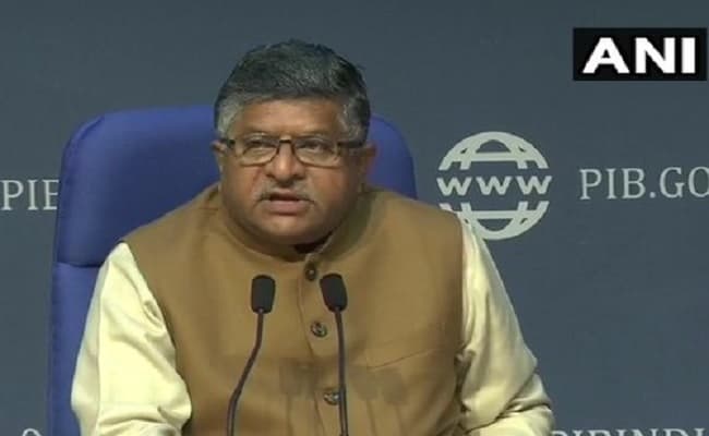 भारत में इलेक्ट्रॉनिक डिवाइस बनाएगी Amazon, चेन्नई में कंपनी लगाएगी प्लांट, केंद्रीय मंत्री रविशंकर प्रसाद ने अमेजॉन इंडिया के हेड के साथ की वर्चुअल बैठक