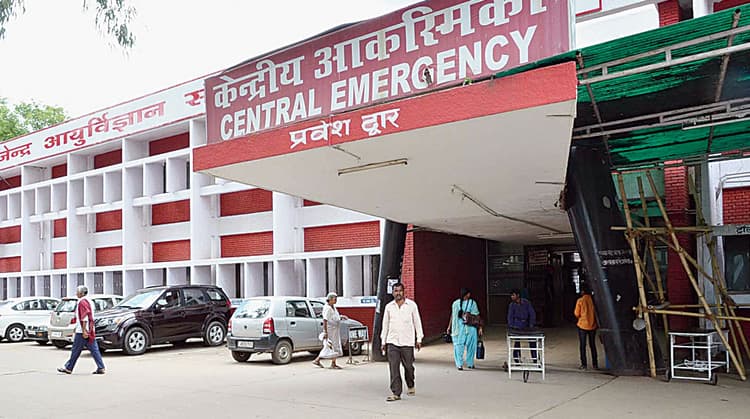 रिम्स : 80 दिनों से लगातार हो रही जांच डॉक्टर और टेक्निशियन ने नहीं ली छुट्टी