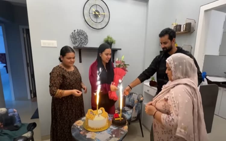 Saba Ibrahim Vlog: सबा इब्राहिम ने पति सनी संग मुंबई में की मस्ती, मिला ये शानदार सरप्राइज