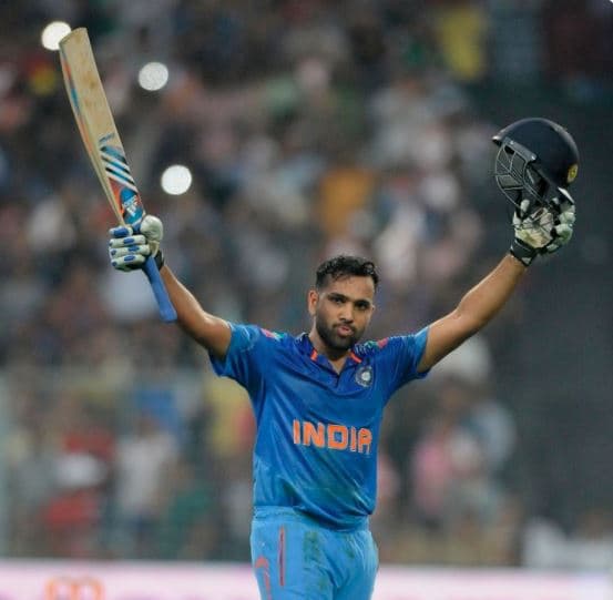 On This Day: रोहित शर्मा ने जब अकेले बनाया पूरी टीम के बदले रन, 33 चौके 9 छक्के से ठोका सबसे बड़ा स्कोर