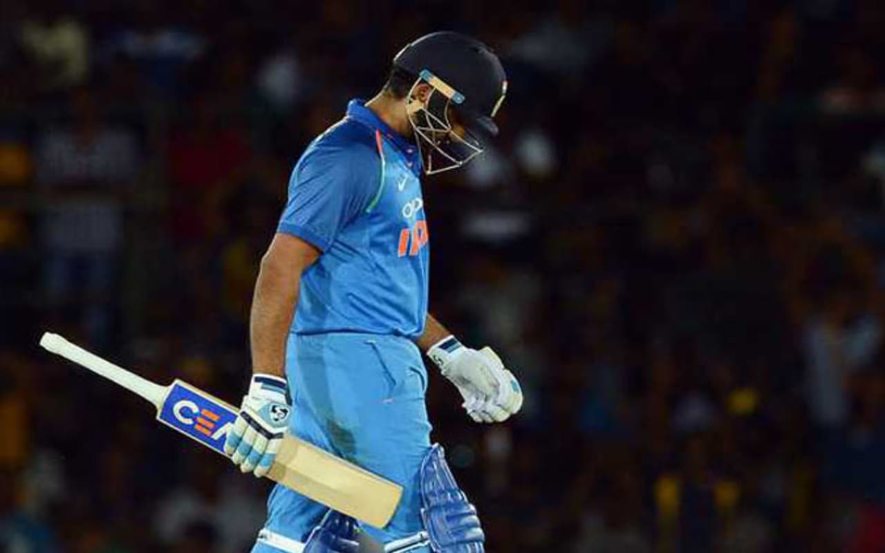 अंतरराष्ट्रीय क्रिकेट में सबसे अधिक बार डक पर आउट होने वाले 10 भारतीय खिलाड़ी