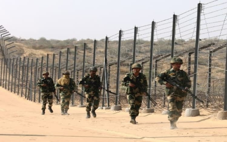 IRCTC Down Update: दो घंटे डाउन रहने के बाद शुरू हुई टिकट की बुकिंग, नेटिजन्स ने 'X' पर किया कंप्लेन