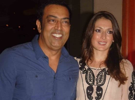 Lockdown: रूस में फंसी बिंदू दारा सिंह की पत्नी और बेटी, एक्टर ने कहा- यह काफी डरावना है...