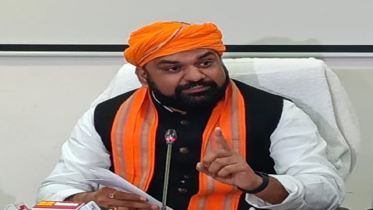 नीतीश कुमार के अध्यक्ष बनने पर विपक्ष ने किया तंज, सम्राट चौधरी बोले- अध्यक्ष बदलने से परिणाम नहीं बदलेंगे