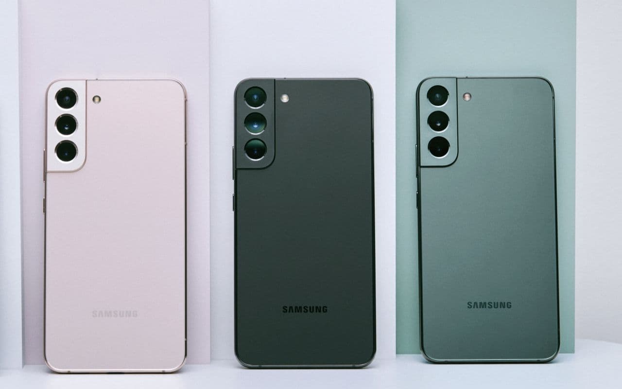 Samsung Galaxy S22 की कीमत में भारी कटौती, पाएं ऑफर्स से जुड़ी डीटेल्स