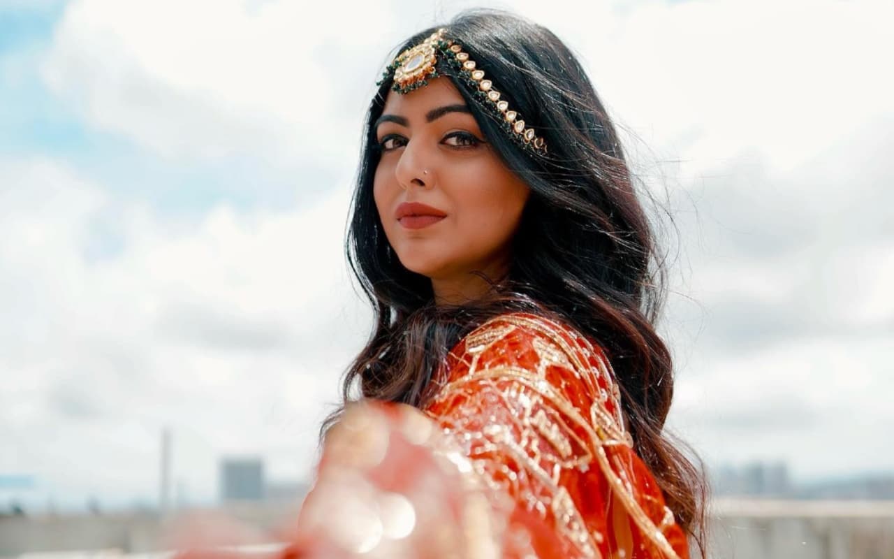 शीजान खान के घर में दस्तक दे रहीं खुशियां, बहन शफाक नाज करने जा रहीं सगाई, जानें कौन हैं होनेवाले शौहर