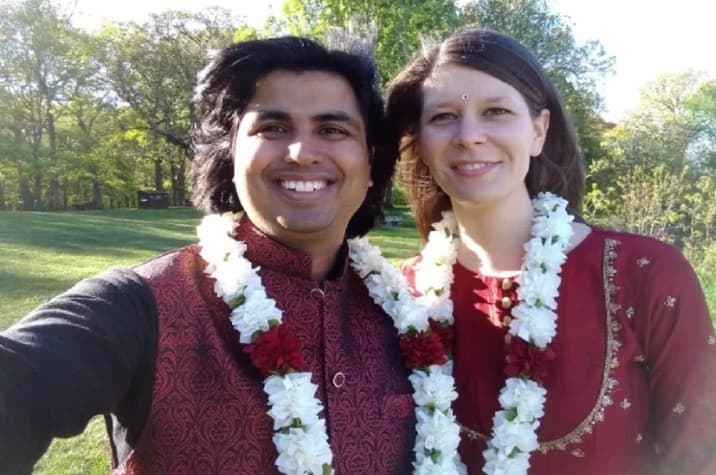 अजब प्रेम की गजब कहानी! दूल्हा शाहजहांपुर का...दुल्हन स्लोवेनिया की, ब्याह हुआ शिकागो में, घरवाले भारत में…