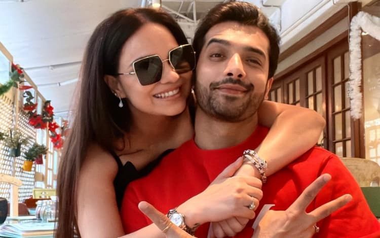 शरद मल्होत्रा ने पत्नी रिप्सी संग अनबन की खबरों को लेकर तोड़ी चुप्पी, बोले- हमारे परिवार को परेशान किया...