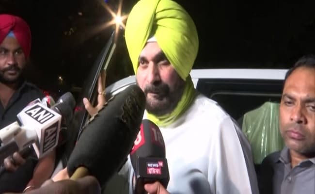 नवजोत सिंह सिद्धू ने सोनिया गांधी को लिखा पत्र, 13 मुद्दों पर चर्चा के लिए मांगा समय, कल ही लगायी थी फटकार