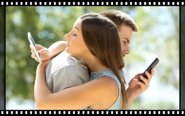 ALERT: पति-पत्नी के बीच 'वो' बना मोबाइल, आंकड़े दे रहे इस बात की गवाही