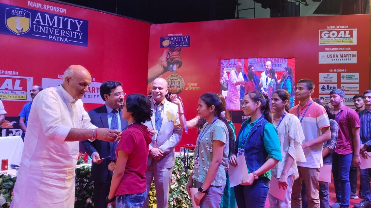 प्रभात खबर प्रतिभा सम्मान: लड़कियों में दिखी डॉक्टर बनने की ख्वाइश, तो लड़के बनना चाहते हैं इंजीनियर