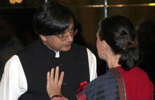 कांग्रेस में 'लेटर बम' का सामने आया शशि थरूर कनेक्शन, 5 माह पहले उनकी पार्टी में ही बना था सोनिया गांधी को पत्र लिखने का प्लान