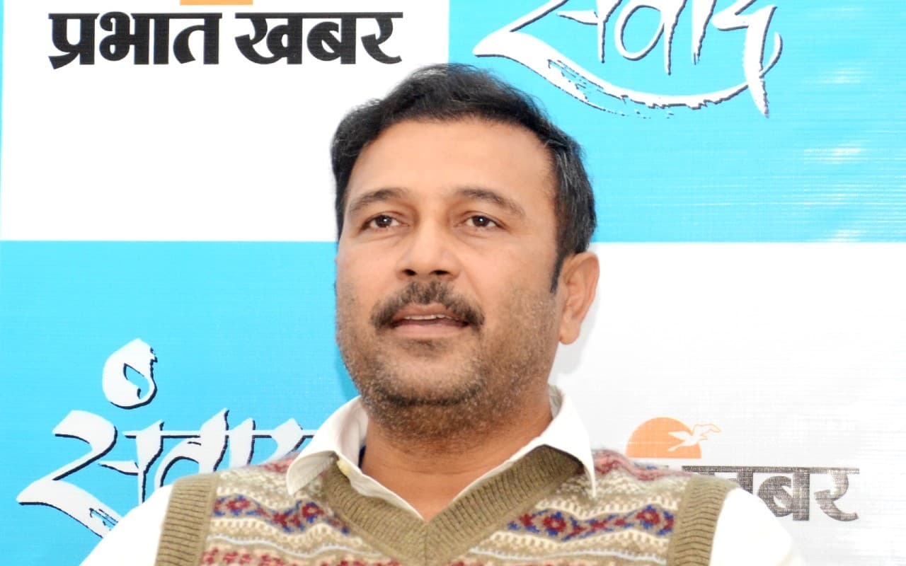 बजट सत्र : '3 साल में कितने युवाओं को मिला बेरोजगारी भत्ता', सुदेश महतो ने सदन में सरकार को घेरा