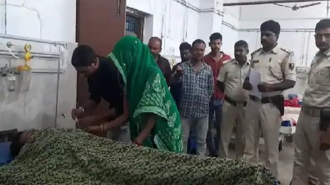 सुपौल में गांजा तस्कर पिता व बेटी ने युवक को तेजाब से नहलाया, बकाया 950 रुपये नहीं चुकाना पड़ा भारी