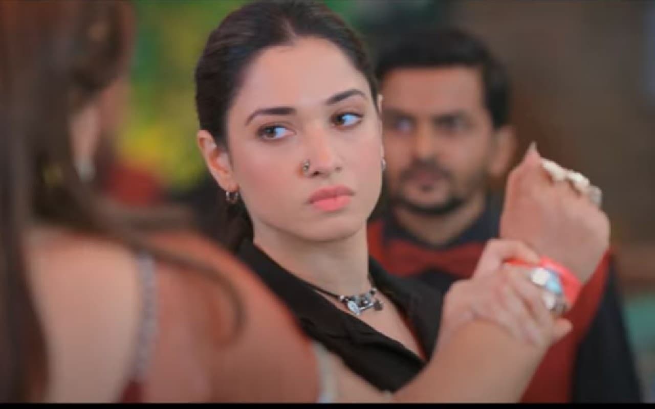 Babli Bouncer Trailer: धाकड़ बाउंसर के किरदार में दिखीं तमन्ना भाटिया, इस दिन ओटीटी पर रिलीज होगी फिल्म