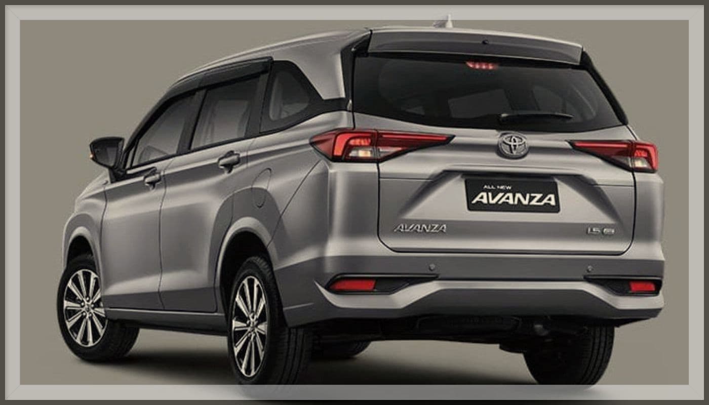 Toyota Avanza MPV जल्द होगी लॉन्च, Maruti Ertiga और Renault Triber से होगा मुकाबला