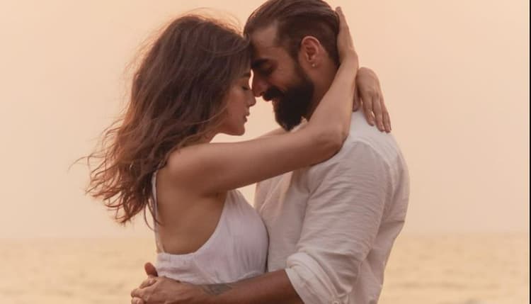 कोरियोग्राफर तुषार कालिया ने गर्लफ्रेंड संग की सगाई, जानें कौन हैं उनकी लेडीलव त्रिवेणी बर्मन