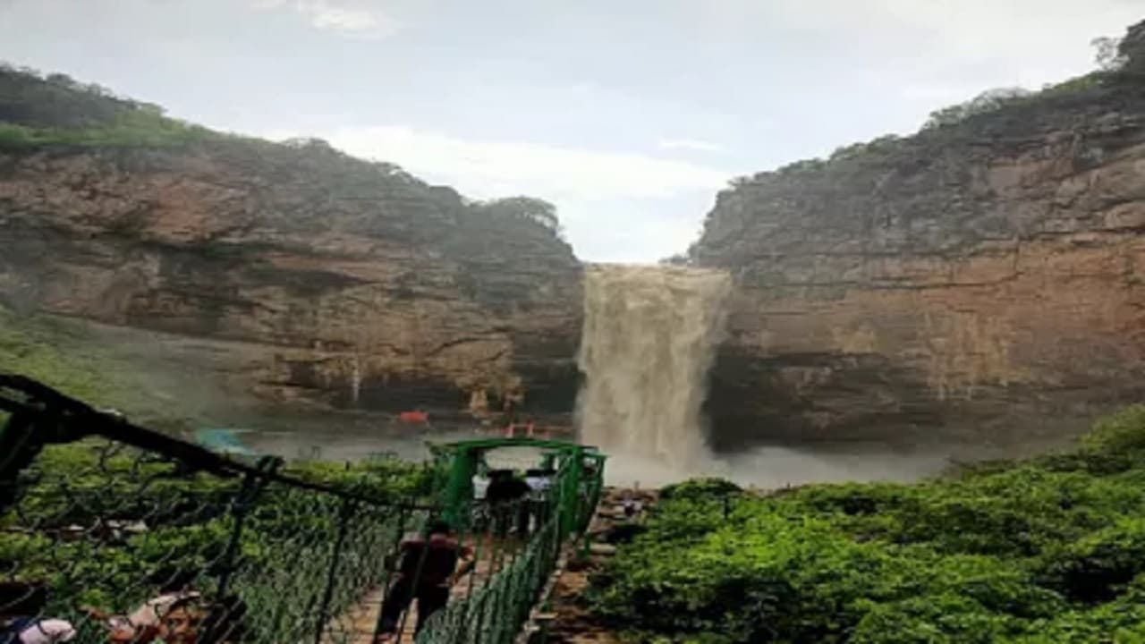 पर्यटन क्षेत्र में विकास उत्साहजनक