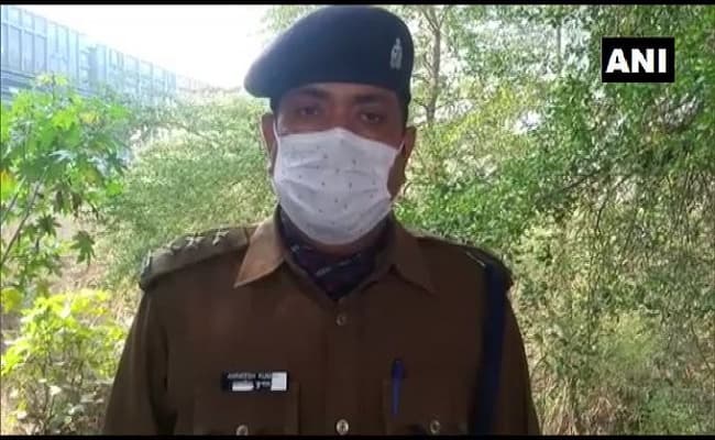 गाजियाबाद में जज ने की खुदकुशी!, पंखे से लटका मिला शव, जांच में जुटी पुलिस