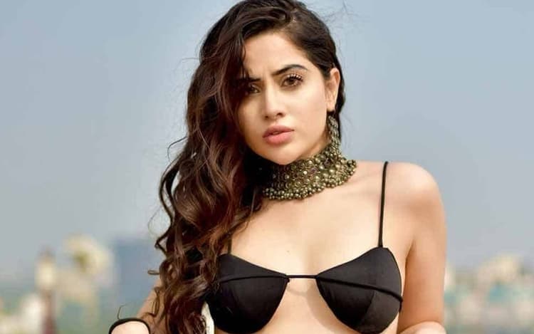 Khatron Ke Khiladi 13 के लिए उर्फी जावेद को किया गया अप्रोच, शो में खतरनाक स्टंट करते दिखेंगी एक्ट्रेस!