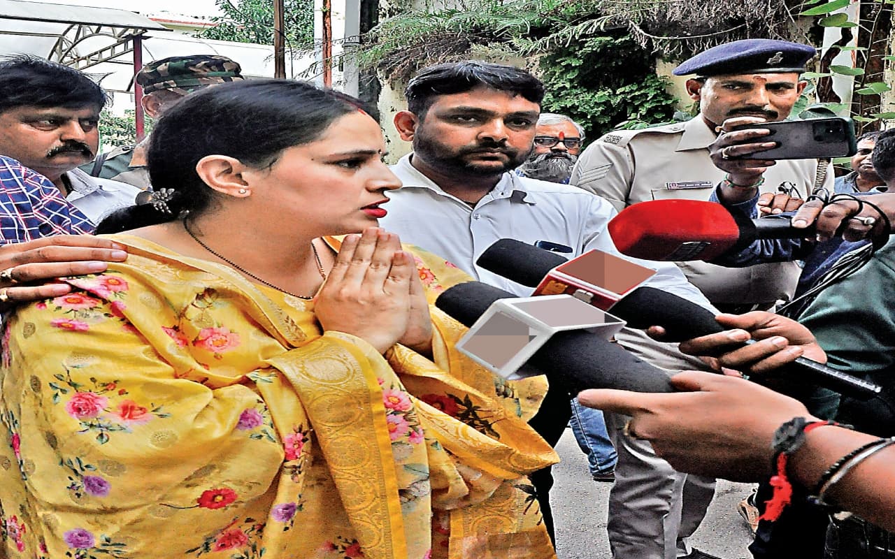 तारा शाहदेव को प्रतिबंधित मांस खिलाता था रकीबुल, शादी के बाद क्या-क्या किया? CBI के चार्जशीट में सारे खुलासे