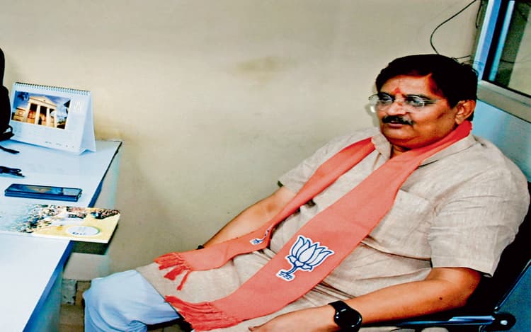 प्रभात खबर संवाद में बोले विधायक राज सिन्हा, भाजपा जल्द करेगी बड़ा आंदोलन, धनबाद में सत्ता संरक्षित अपराध