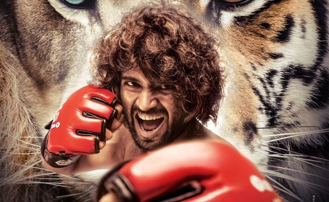 सुपरस्टार विजय देवरकोंडा की फिल्म 'LIGER' का फर्स्ट पोस्टर रिलीज, अनन्या पांडे संग दिखेंगे एक्टर