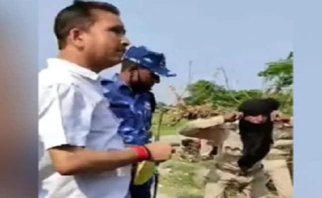 Lockdown Bihar Update : सिपाही को उठक-बैठक कराने वाले अधिकारी के खिलाफ विभागीय जांच के आदेश