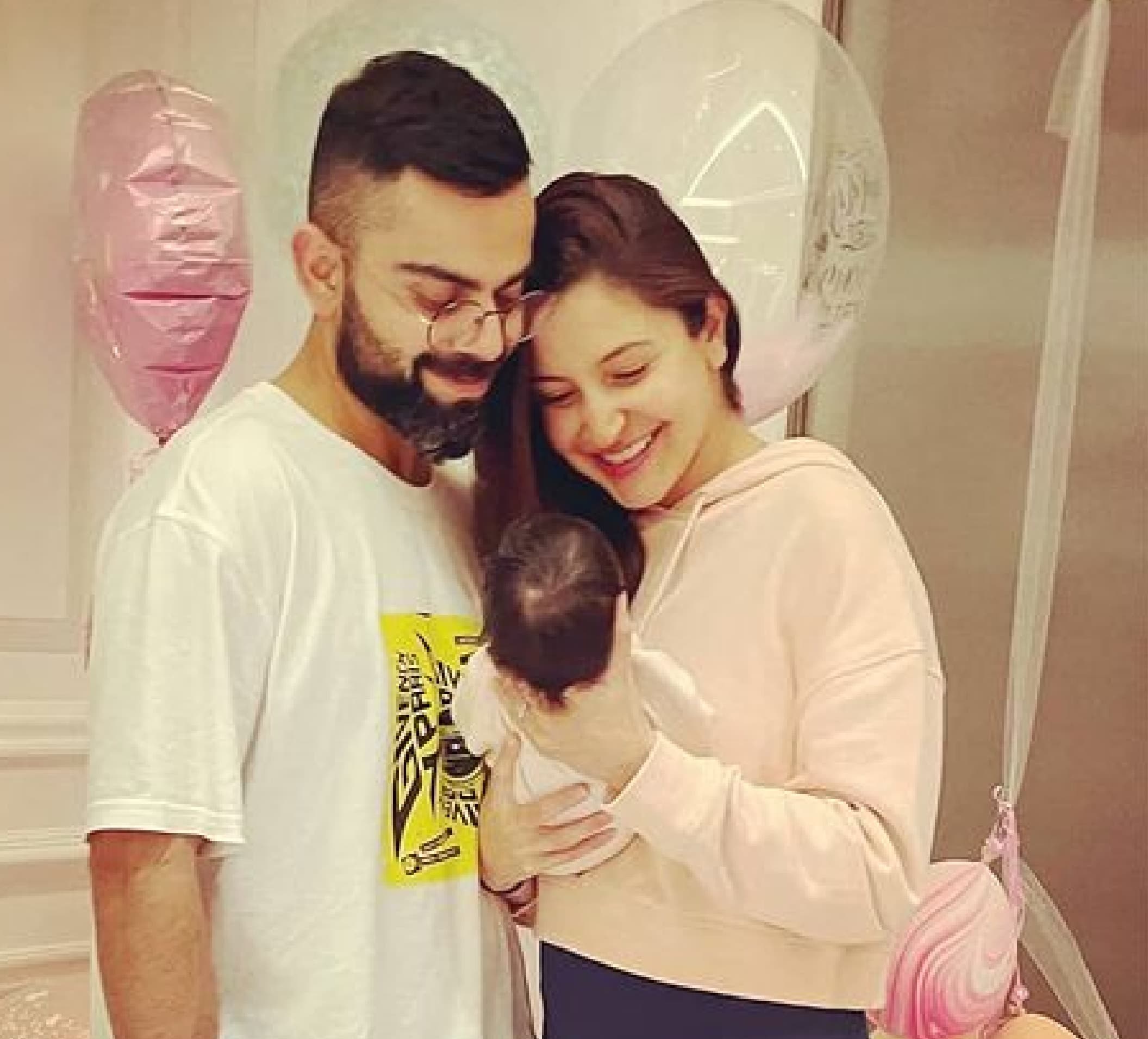 AB डिविलियर्स की वाइफ ने शेयर की Vamika की अनदेखी तसवीर, एक झलक पाने को बेताब हुए फैन्स, फोटो VIRAL