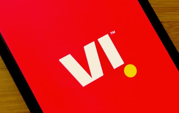 Vodafone Idea के करोड़ों ग्राहकों का कॉल डेटा सार्वजनिक होने का दावा, जानें क्या कहती हैं रिपोर्ट्स