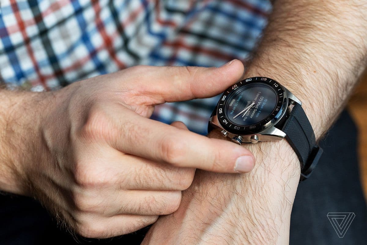 आज और कल दोपहर 12 से 4 बजे तक घरों से न निकलें