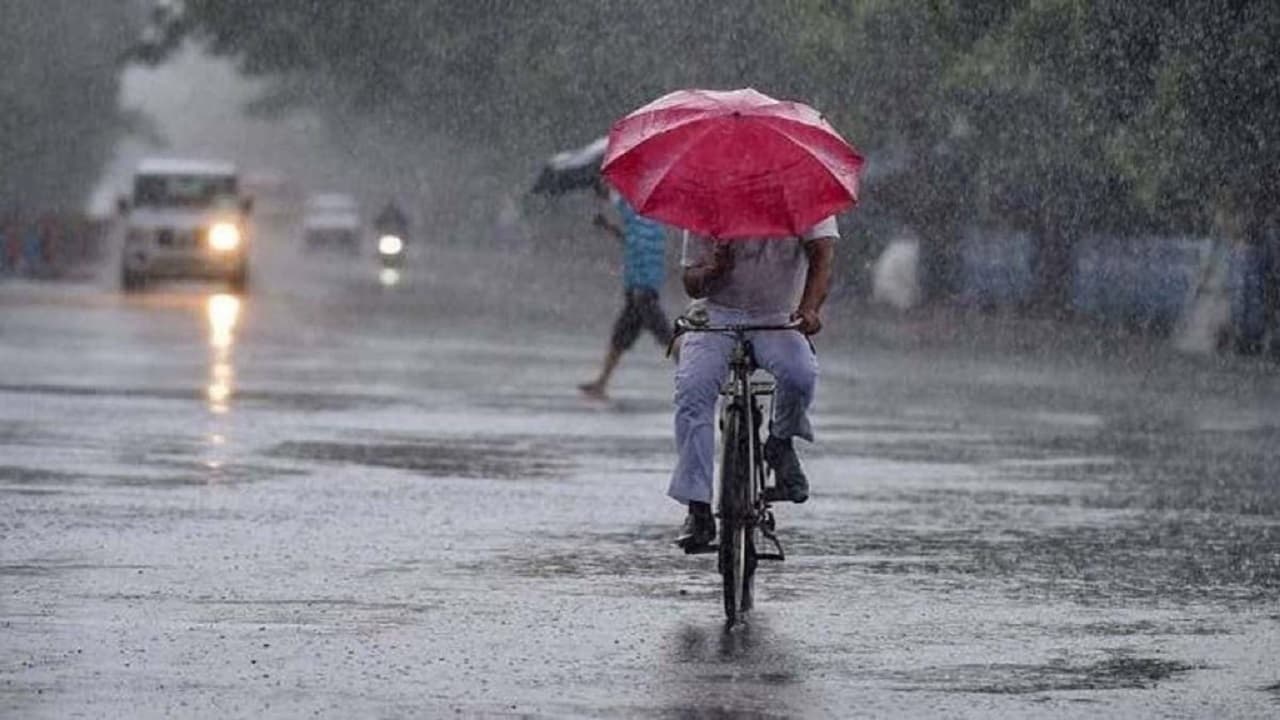 Bihar Weather AQI: बिहार में दो दिन पड़ेगी बारिश! करवट लेगा मौसम, ठंड और प्रदूषण को लेकर जानिए बड़ी जानकारी..