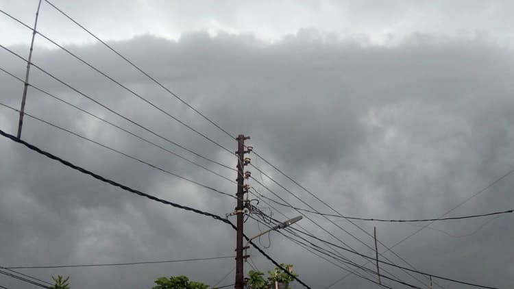 यूपी में कई जगह बारिश से बदला मौसम, मानसून की सक्रियता से गर्मी के तेवर ढीले