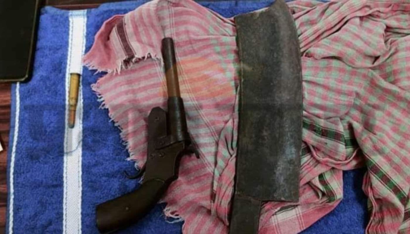 बंगाल में पंचायत चुनाव से पहले बढ़ी असलहे की डिमांड, हथियार के साथ तृणमूल कार्यकर्ता समेत 4 गिरफ्तार