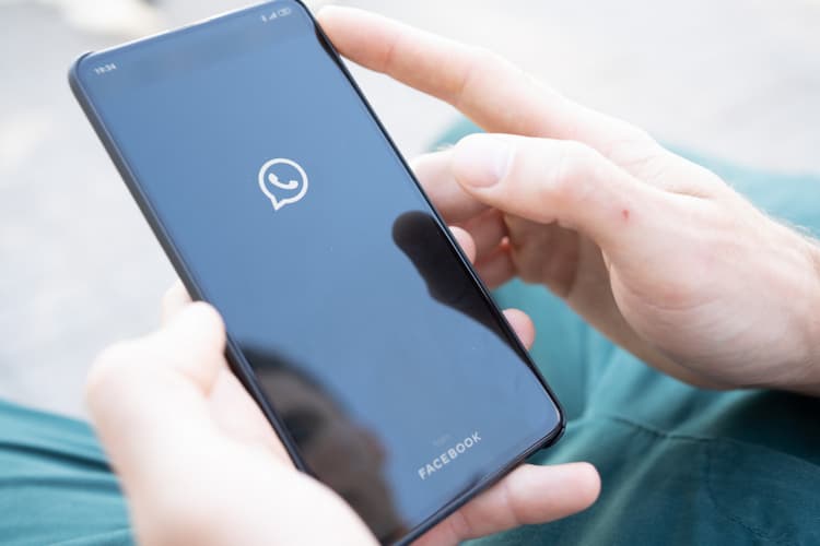 WhatsApp का अजूबा फीचर, देखने के बाद खुद डिलीट हो जाएगा मैसेज