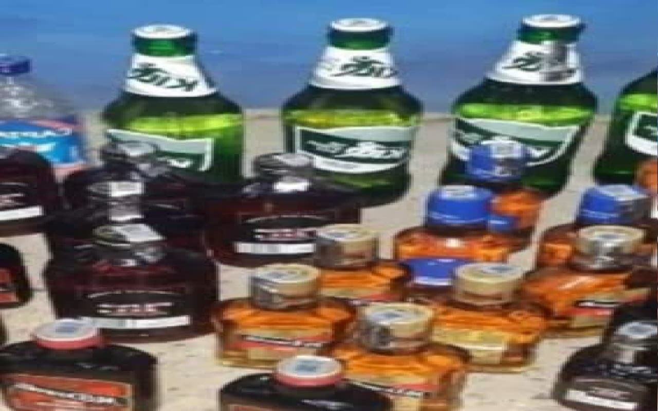 West Bengal : अवैध देशी शराब के साथ अभिषेक बनर्जी गिरफ्तार