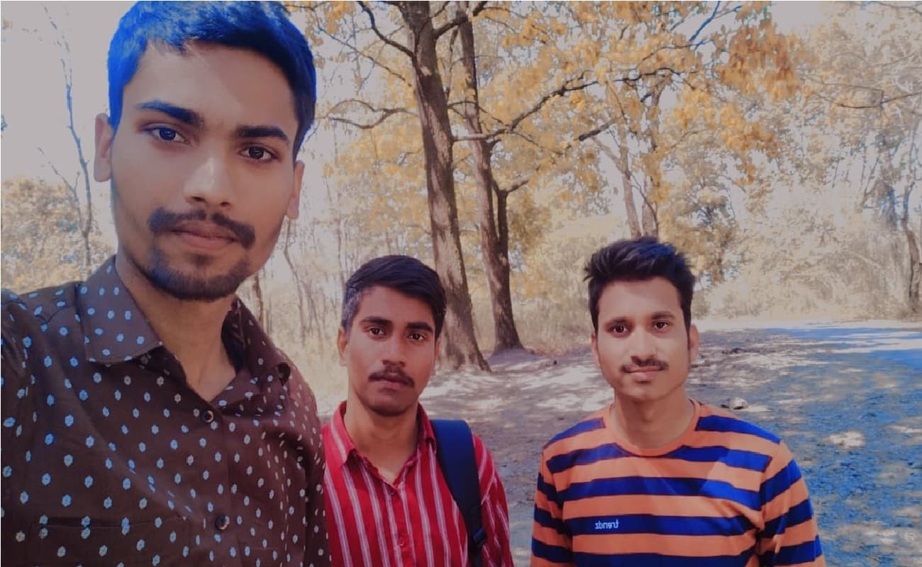 मणिपुर में फंसे हैं बिहार के 200 से अधिक छात्र, राज्य सरकार लाने का कर रही प्रयास, जानिए क्या हैं हालत मणिपुर में फंसे हैं बिहार के 200 से अधिक छात्र, राज्य सरकार लाने का कर रही प्रयास, जानिए क्या हैं हालत