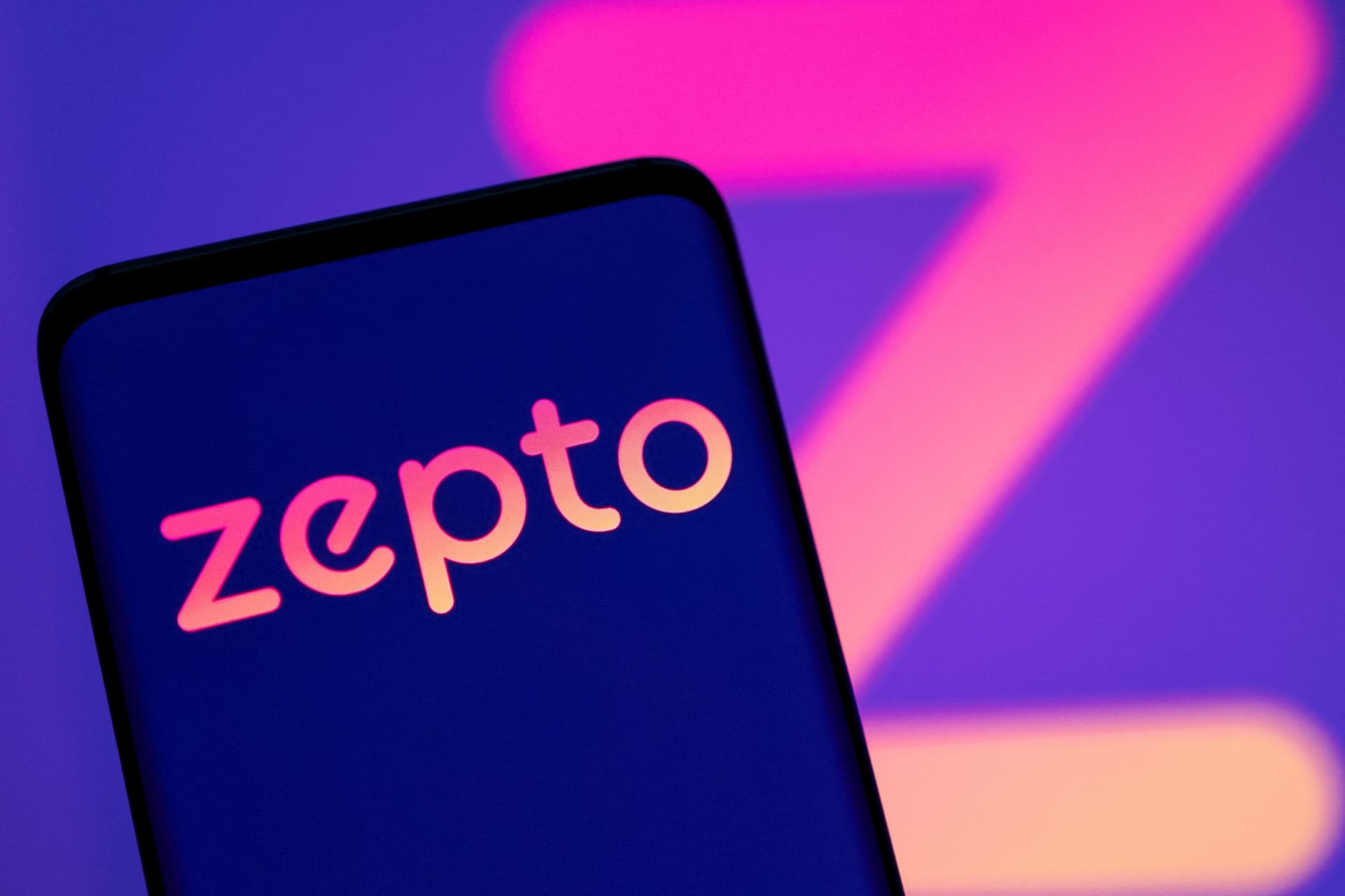 Zepto Success Story: 19 साल के दो लड़के का आइडिया हुआ हिट, बना दी करोड़ों की कंपनी, DMart के लिए बढ़ी चुनौती Zepto Success Story: 19 साल के दो लड़के का आइडिया हुआ हिट, बना दी करोड़ों की कंपनी, DMart के लिए बढ़ी चुनौती