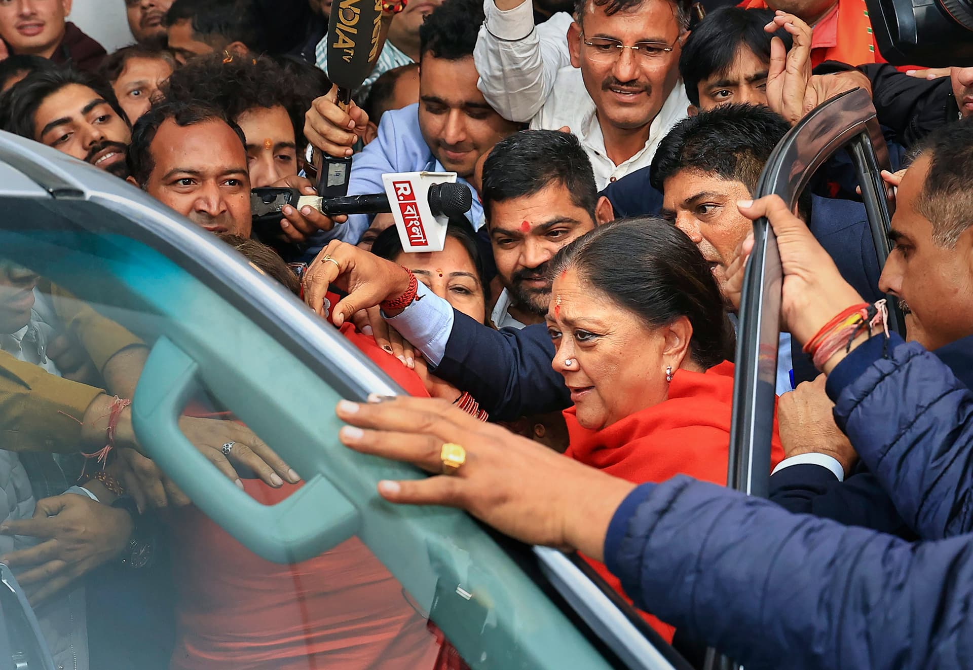 Rajasthan New CM: рд░рд╛рдЬрд╕реНрдерд╛рди рдореЗрдВ рдкреБрд░рд╛рдиреЗ рдЪреЗрд╣рд░реЛрдВ рдХреА рд╣реЛрдЧреА рдЫреБрдЯреНрдЯреА? рдПрдордкреА рдФрд░ рдЫрддреНрддреАрд╕рдЧрдврд╝ рдХреЗ рдмрд╛рдж рдЙрдбрд╝реА рджрд┐рдЧреНрдЧрдЬреЛрдВ рдХреА рдиреАрдВрдж