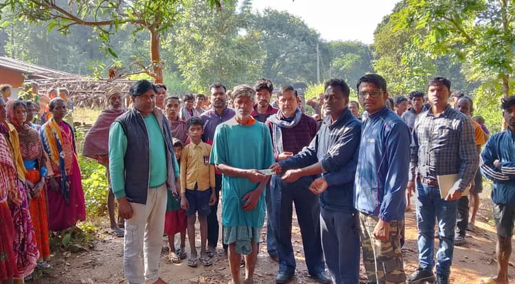 सिमडेगा : बानो में जंगली हाथी ने दो महिला को कुचलकर मार डाला, जानें कितना मिलेगा मुआवजा