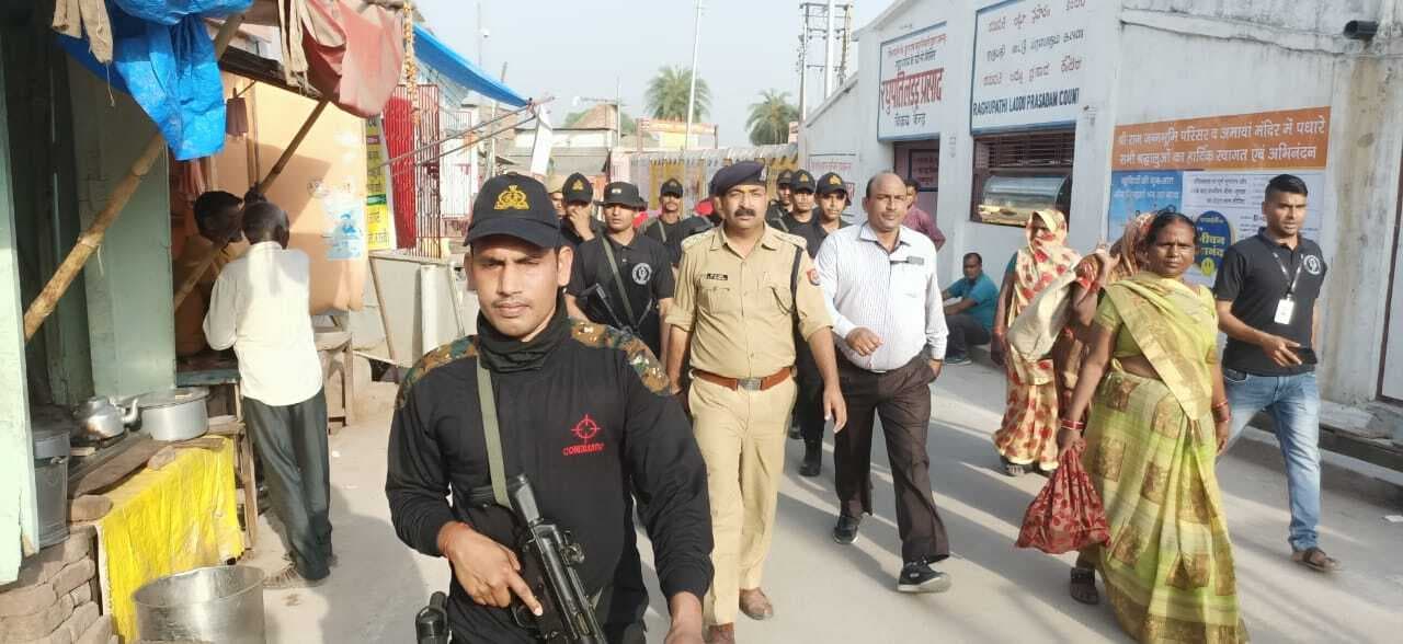 UP News: गोरखनाथ मंदिर हमले के बाद अयोध्या में अलर्ट, चप्पे-चप्पे पर पुलिस रख रही है कड़ी नजर