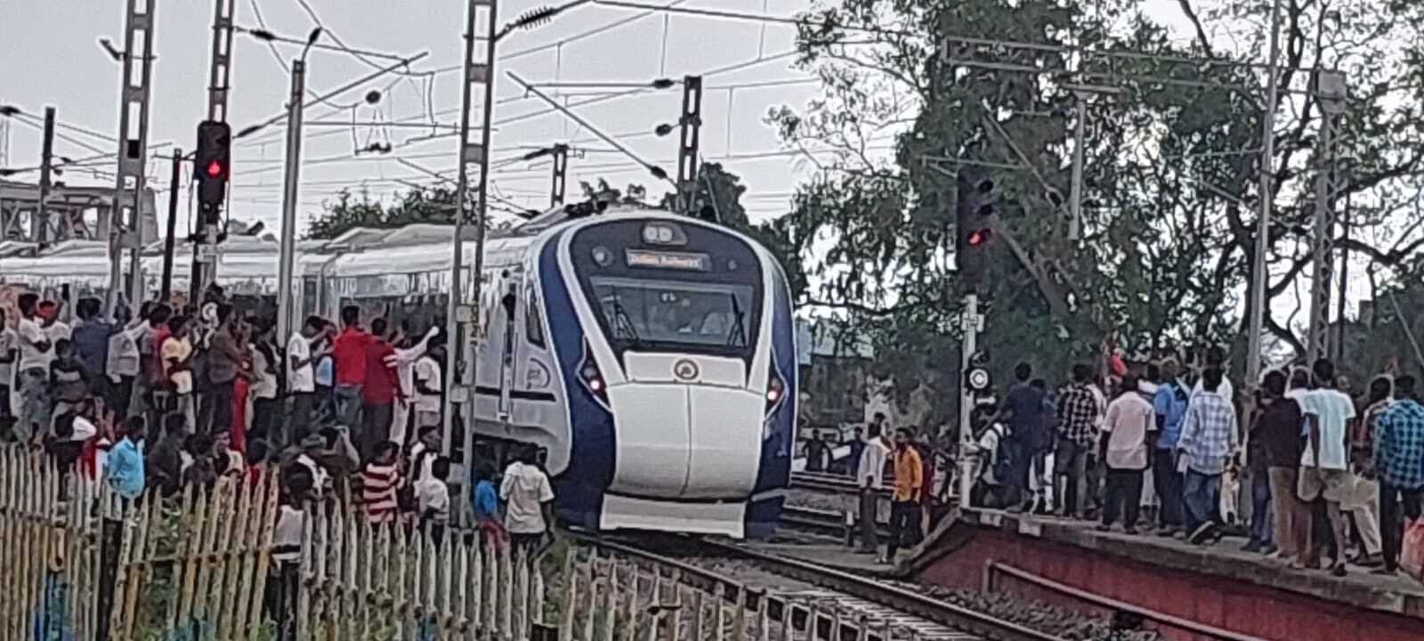 सहरसा को रेलवे की ओर से मिल रही बड़ी सौगात, दिल्ली जाने के लिए वंदे भारत एक्सप्रेस चलाने की तैयारी