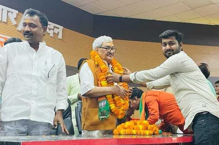 UP MLC Election: प्रयागराज में भाजपा का सीधा मुकाबला सपा से, BJP प्रत्याशी केपी श्रीवास्तव का बड़ा दावा