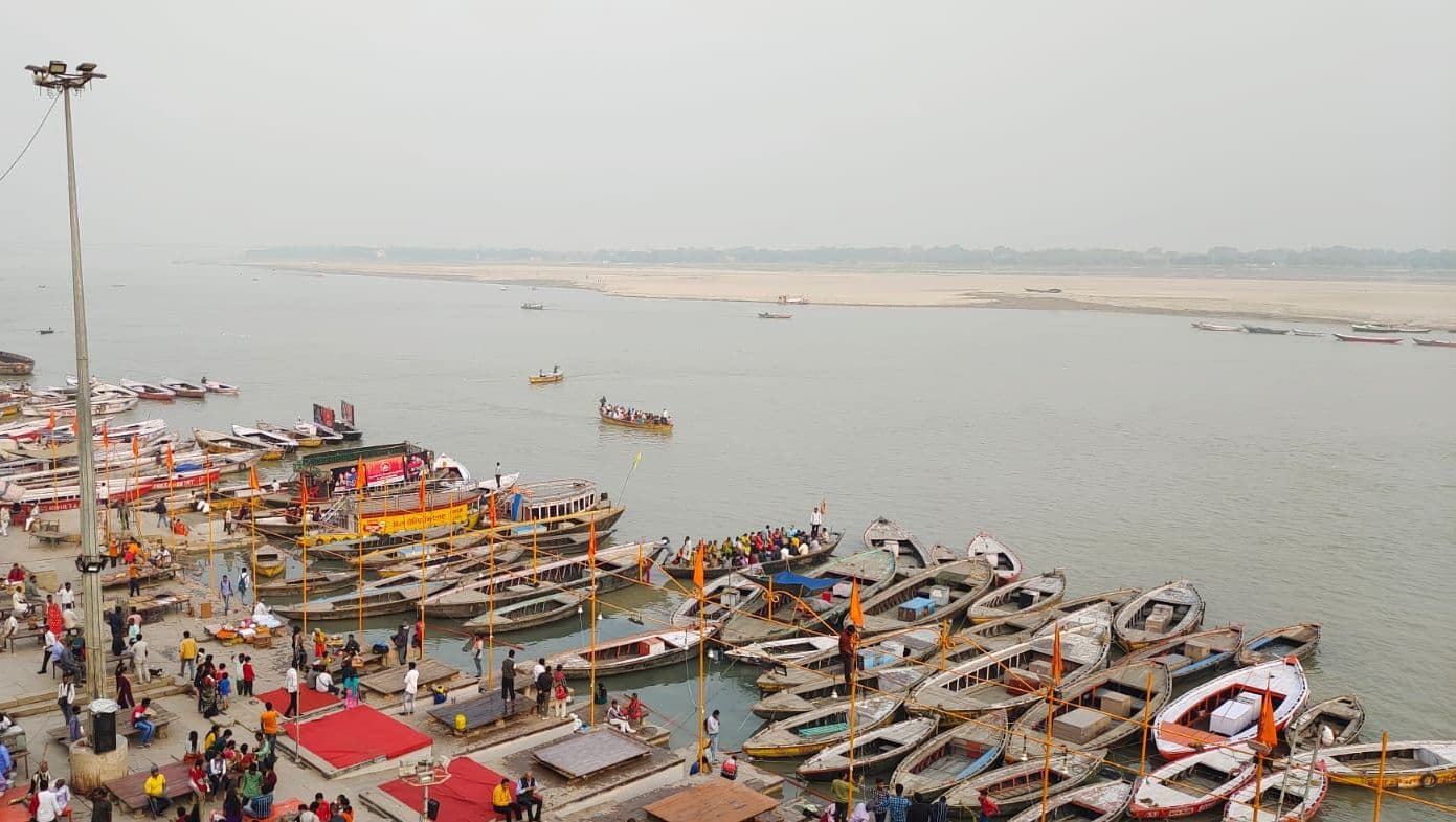 Dev Deepawali 2021: अद्भुत, अविश्वसनीय, अकल्पनीय... 10 तसवीरों में देखें वाराणसी में देव दीपावली की तैयारियां