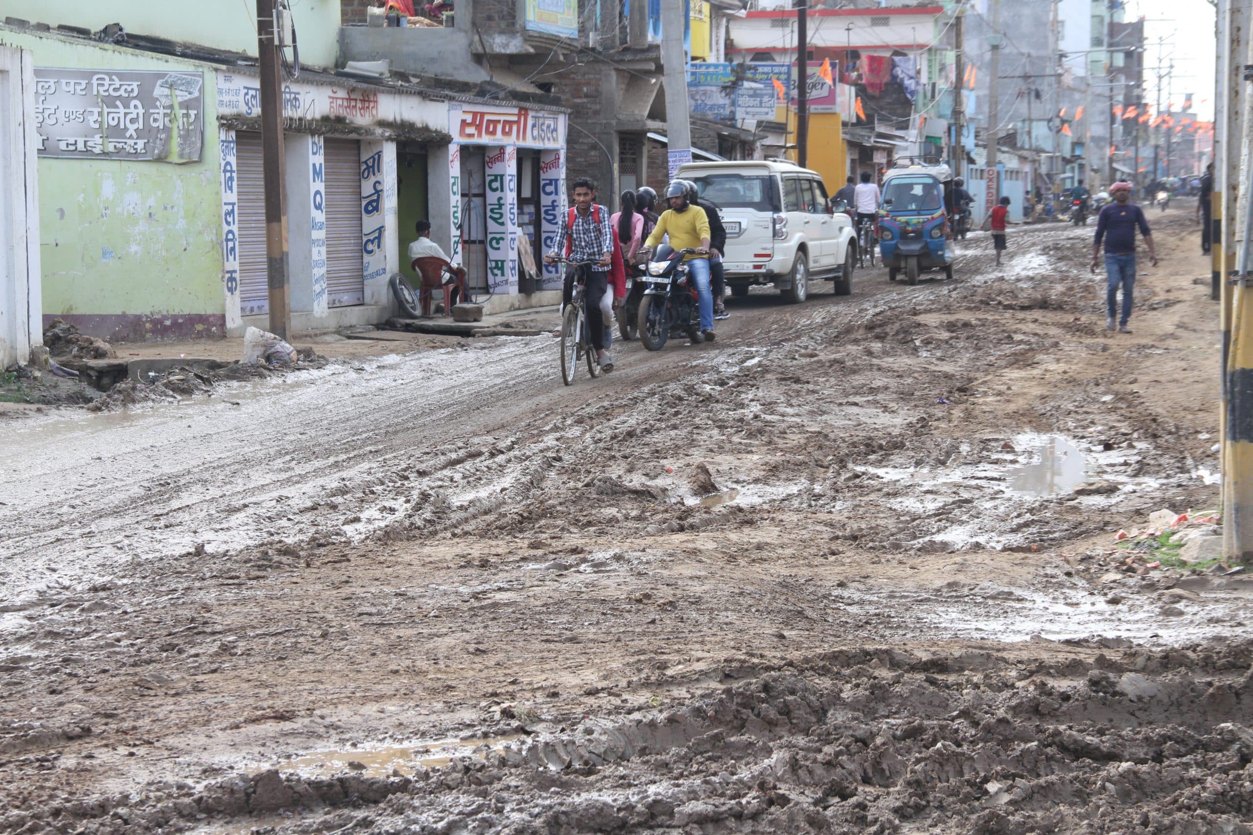 मामूली बारिश ने खोली भागलपुर स्मार्ट सिटी की सड़कों की पोल, बनाने में खर्च हुए थे 299 करोड़