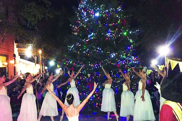 झारखंड : कैरोल गीतों में क्रिसमस का उल्लास