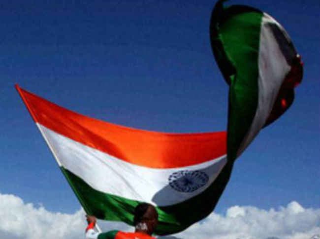 भ्रष्टाचार के मामले में भारत 8वें स्थान पर, विकास रैंकिंग में निचले पायदान पर