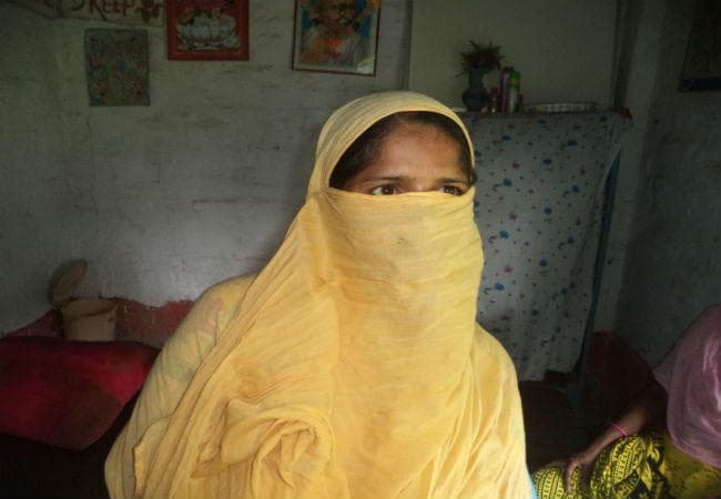 शर्मनाक ! कैंसर पीड़िता से कराता था देह व्यापार, फिर...